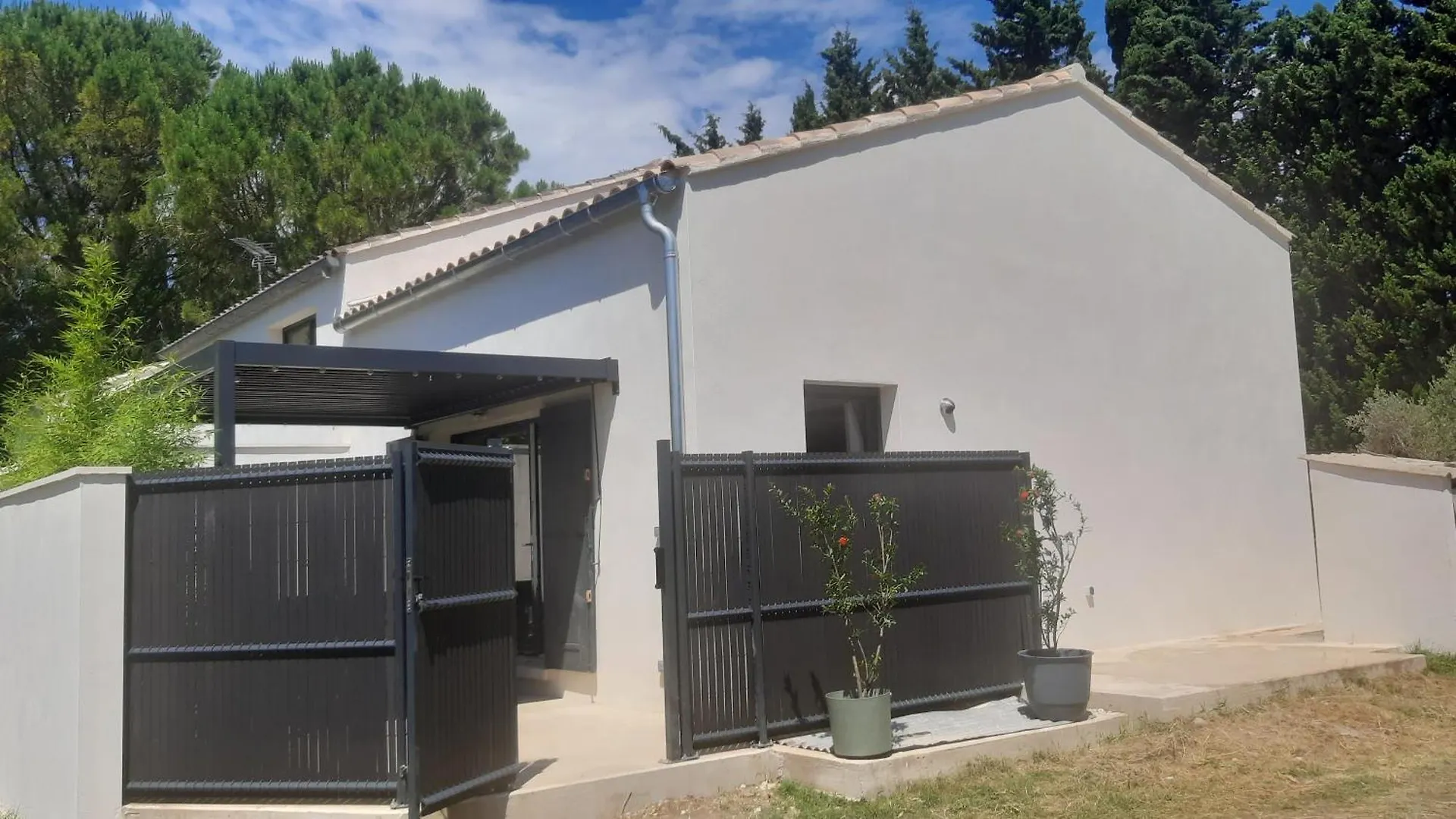 Mas Sansonnets Villa Mouries France